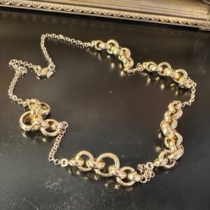 Banana Republic Gold Link Chain Necklace - Elegant Women's Jewelry